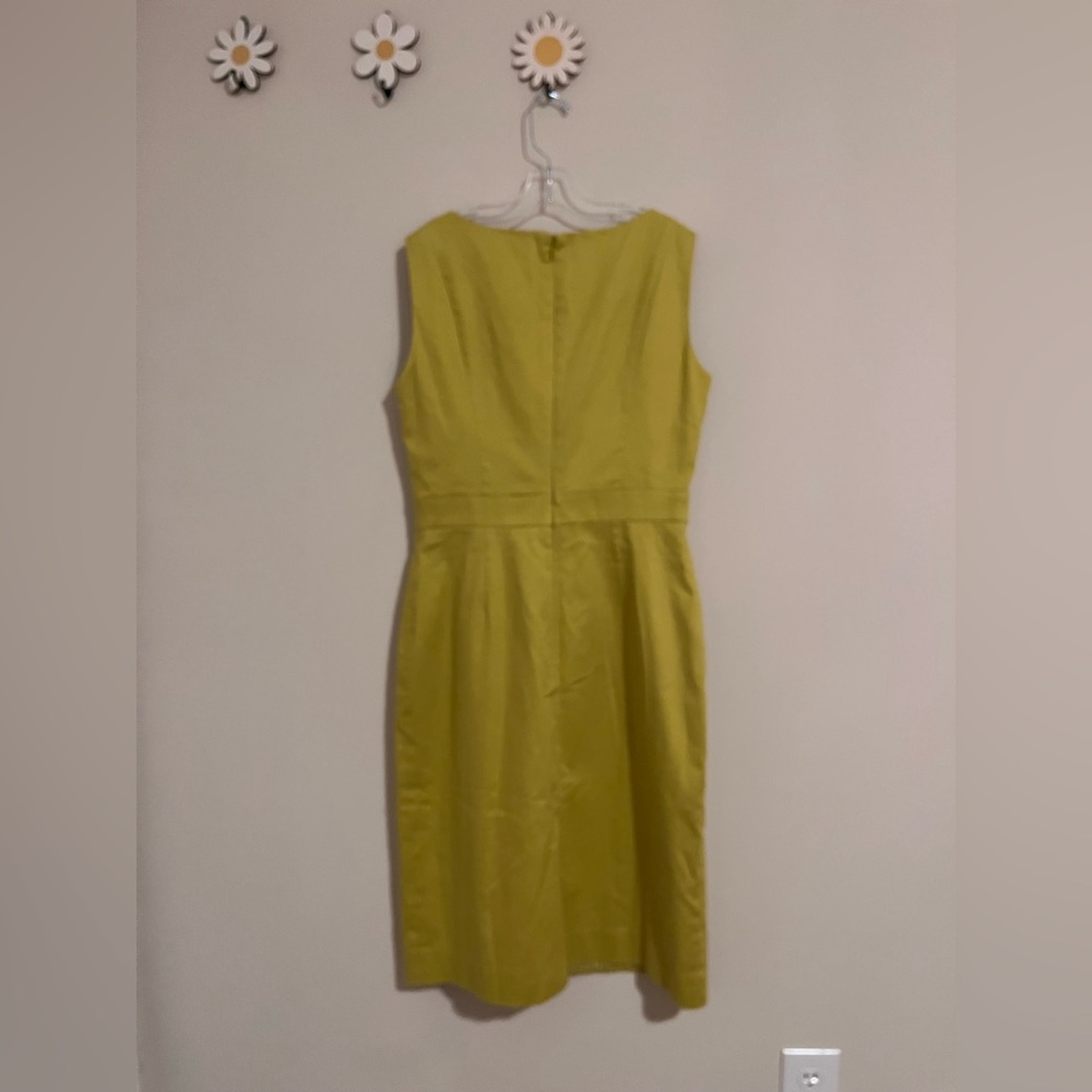Alex Marie Citrine Green Pleated Sleeveless Midi Dress Size 4 - Picture 4 of 7